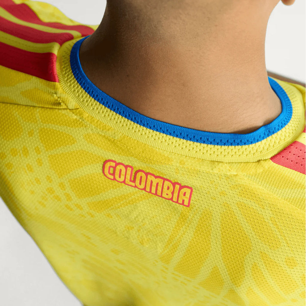 CAMISETA COLOMBIA  BORDADA
