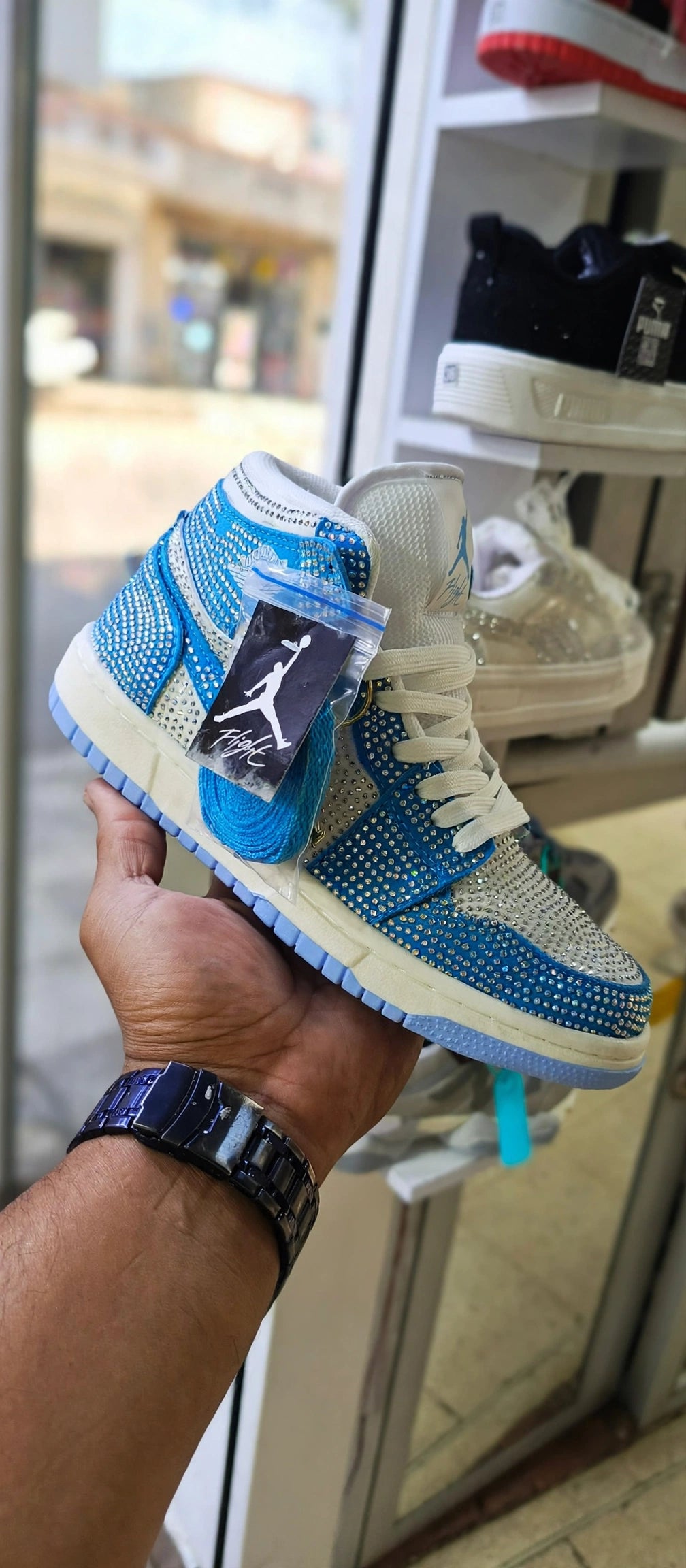 Tenis Estilo Retro - Edición Brillante