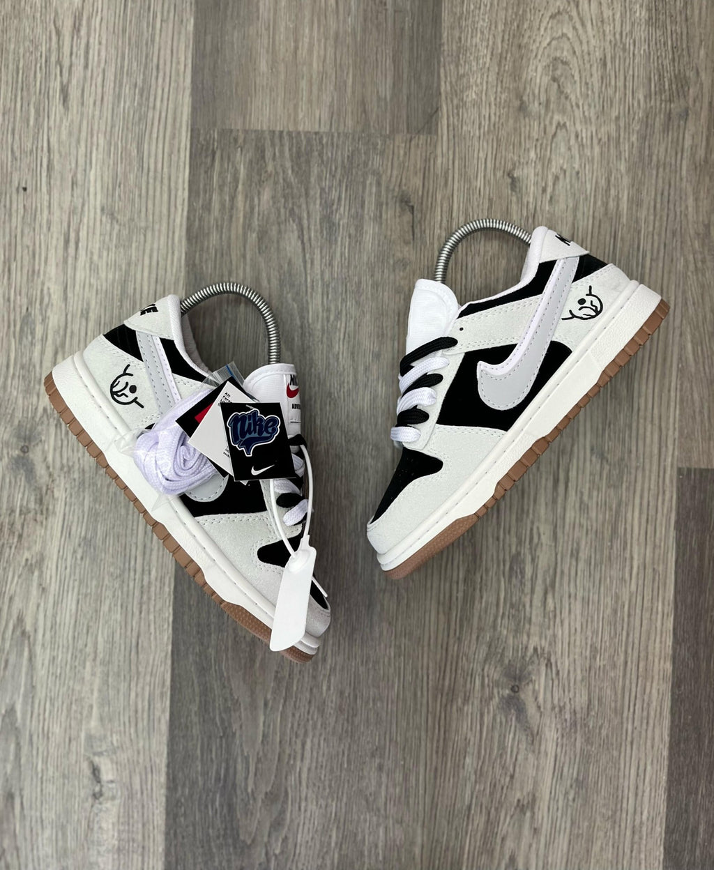 Tenis Estilo Dunk - Edición Especial "Osito" - Ofertas Vibra